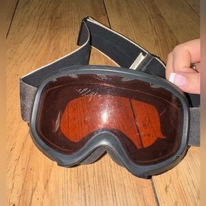 Smith black ski snowboarding goggles adjustable